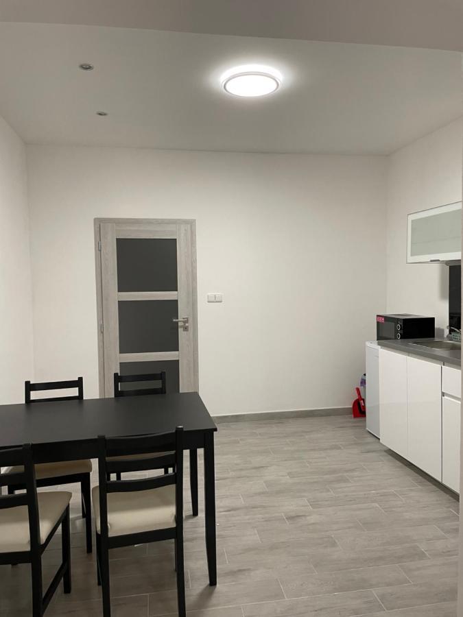 Apartmant T&T Cheb Kültér fotó
